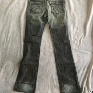 Women’s Rock and Republic denim jeans